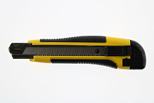 Нож технический FIT, 18мм усиленный, двухкомпонентный корпус